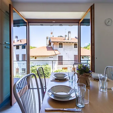 Feriehus Casa Jasmine, Casa Con Giardino - Maggiore - Wifi - By Guestaly *