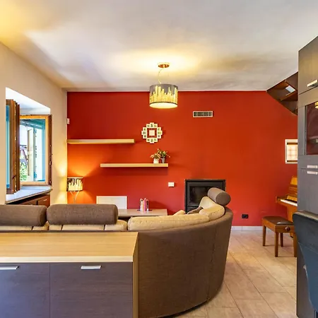 Casa Jasmine, Casa Con Giardino - Maggiore - Wifi - By Guestaly Feriehus