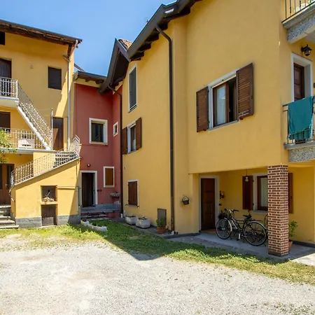 Feriehus Casa Jasmine, Casa Con Giardino - Maggiore - Wifi - By Guestaly