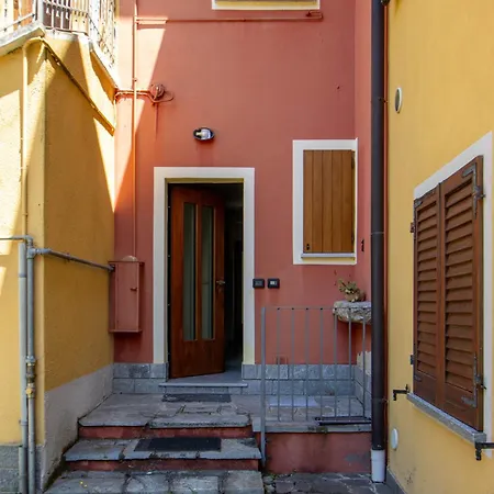 Casa Jasmine, Casa Con Giardino - Maggiore - Wifi - By Guestaly *